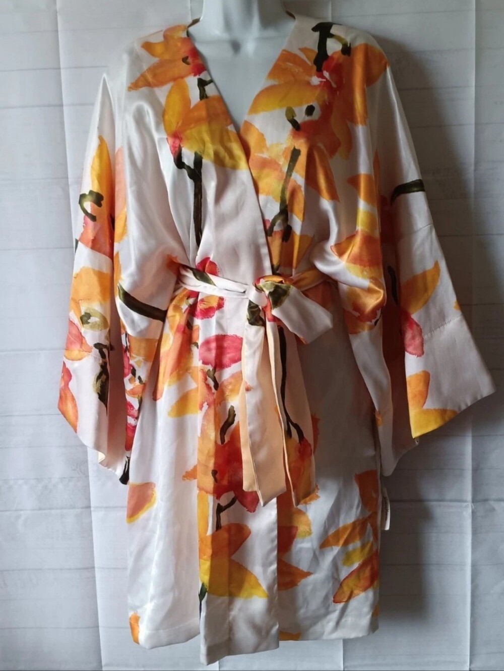 NATORI Neiman Marcus Vintage 90's New Satin Floral Kimono Robe New XS/M